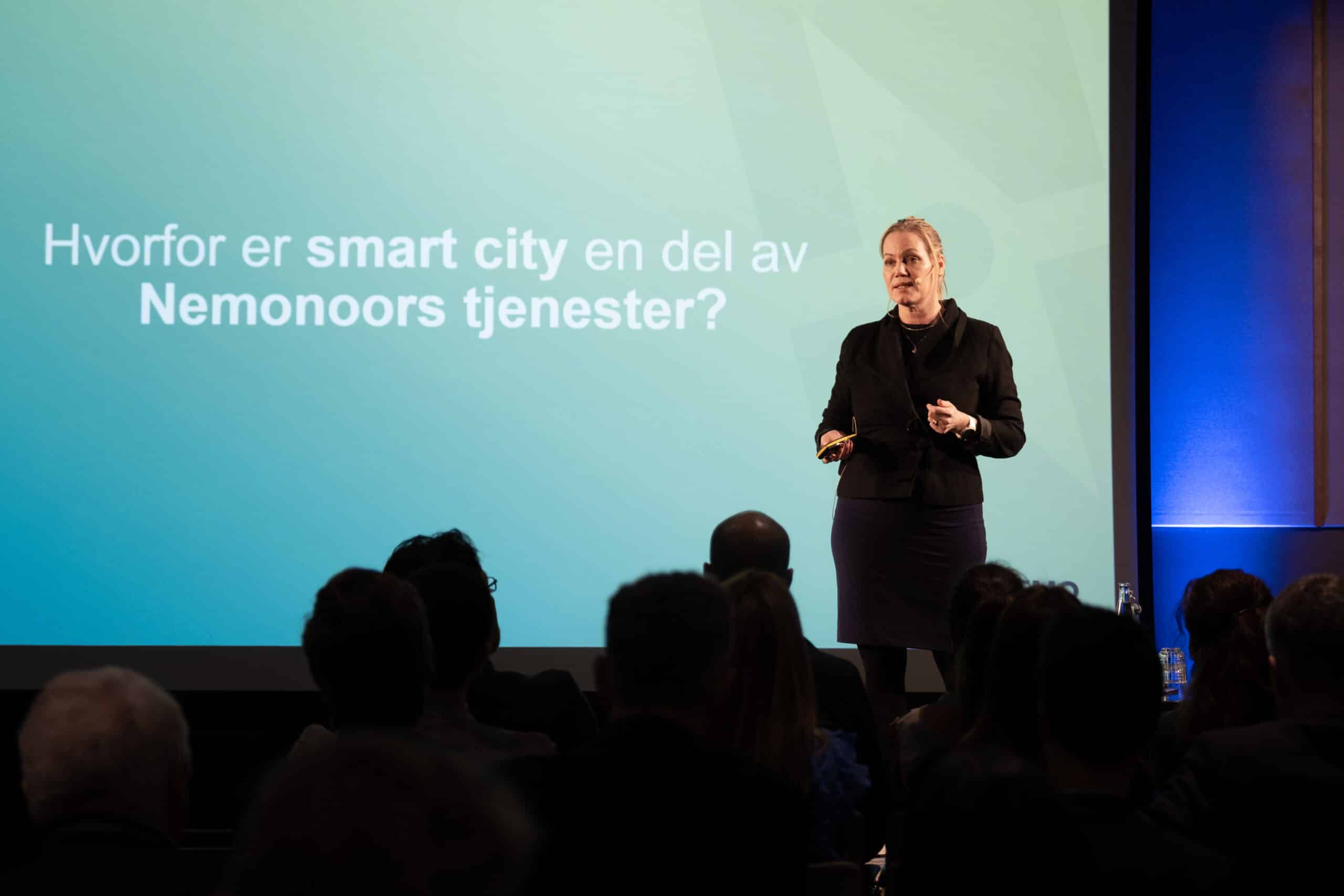 Fra Smart Innovation Norway presenterte Head of Communities, Eli Haugerud, smarte byer og samfunn som en del av Nemonoors ekspertiseområder. FOTO: Dan-Børge Pedersen